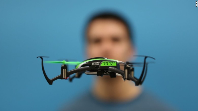 Những drone "nhỏ mà có võ" trên thị trường hiện nay - post 2