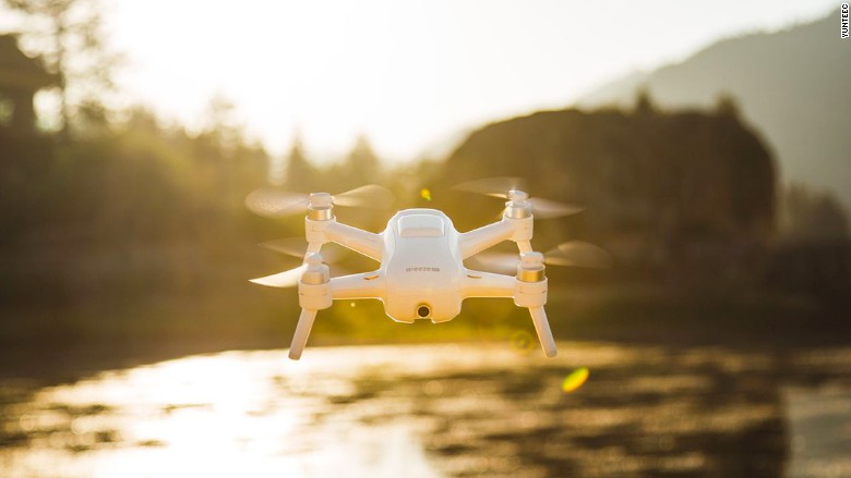 Những drone "nhỏ mà có võ" trên thị trường hiện nay - post 7
